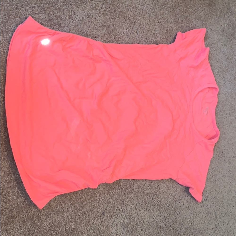 Athleta Tee